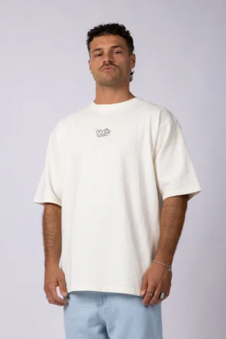REMERA OVER RHY GRAFFITTI CRUDO